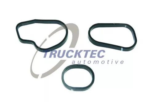 TRUCKTEC AUTOMOTIVE Dichtungssatz, Ölkühler (02.18.138)